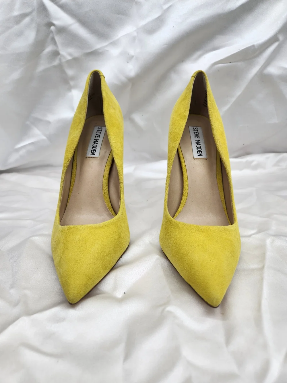 Steve Madden Yellow Suede Pointed Pumps